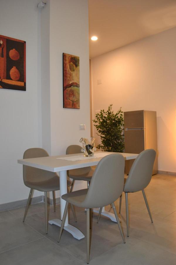 Questo Rinascimento Casa Brigitte Neapol Zewnętrze zdjęcie
