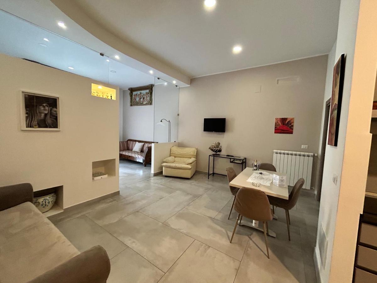 Questo Rinascimento Casa Brigitte Neapol Zewnętrze zdjęcie